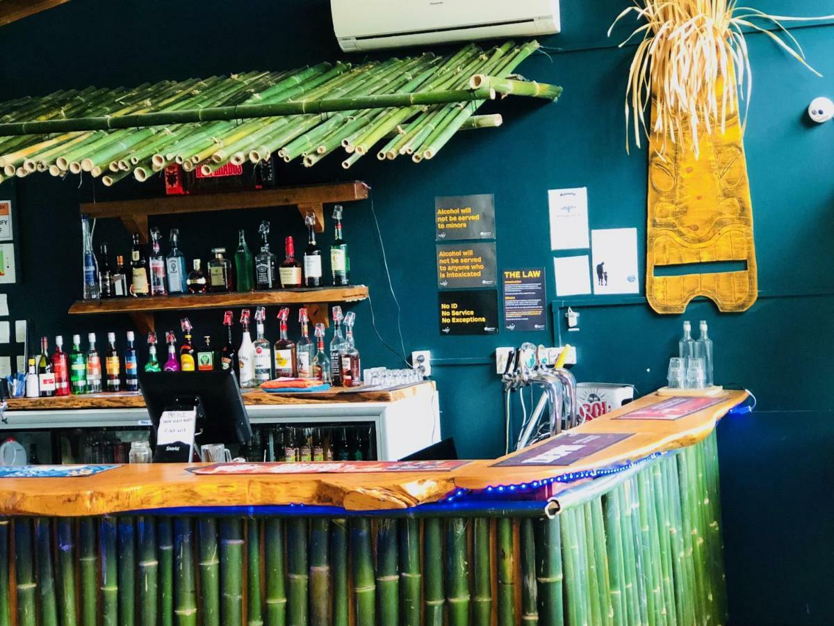 Paihia Ocean Club Hostel Exterior photo